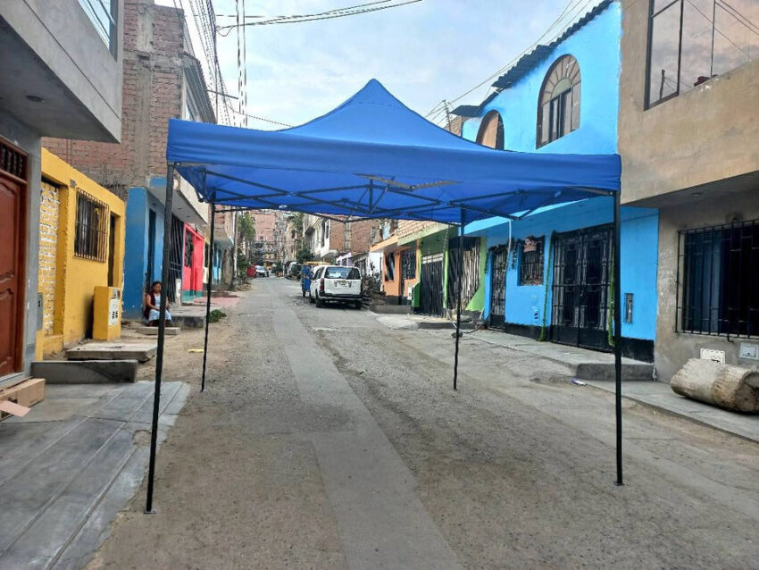 Toldo desplegable 3x3m Azul para lluvia - Imagen 9